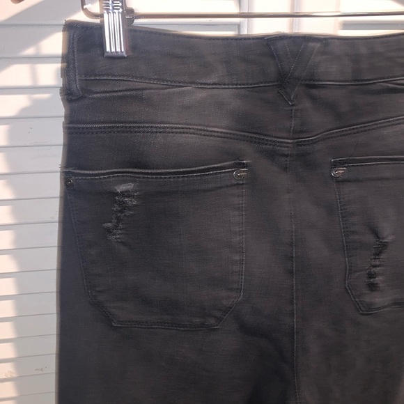 Democracy Freedom Ankle Skimmer Jeans NWT Black Size 10 - Picture 8 of 10